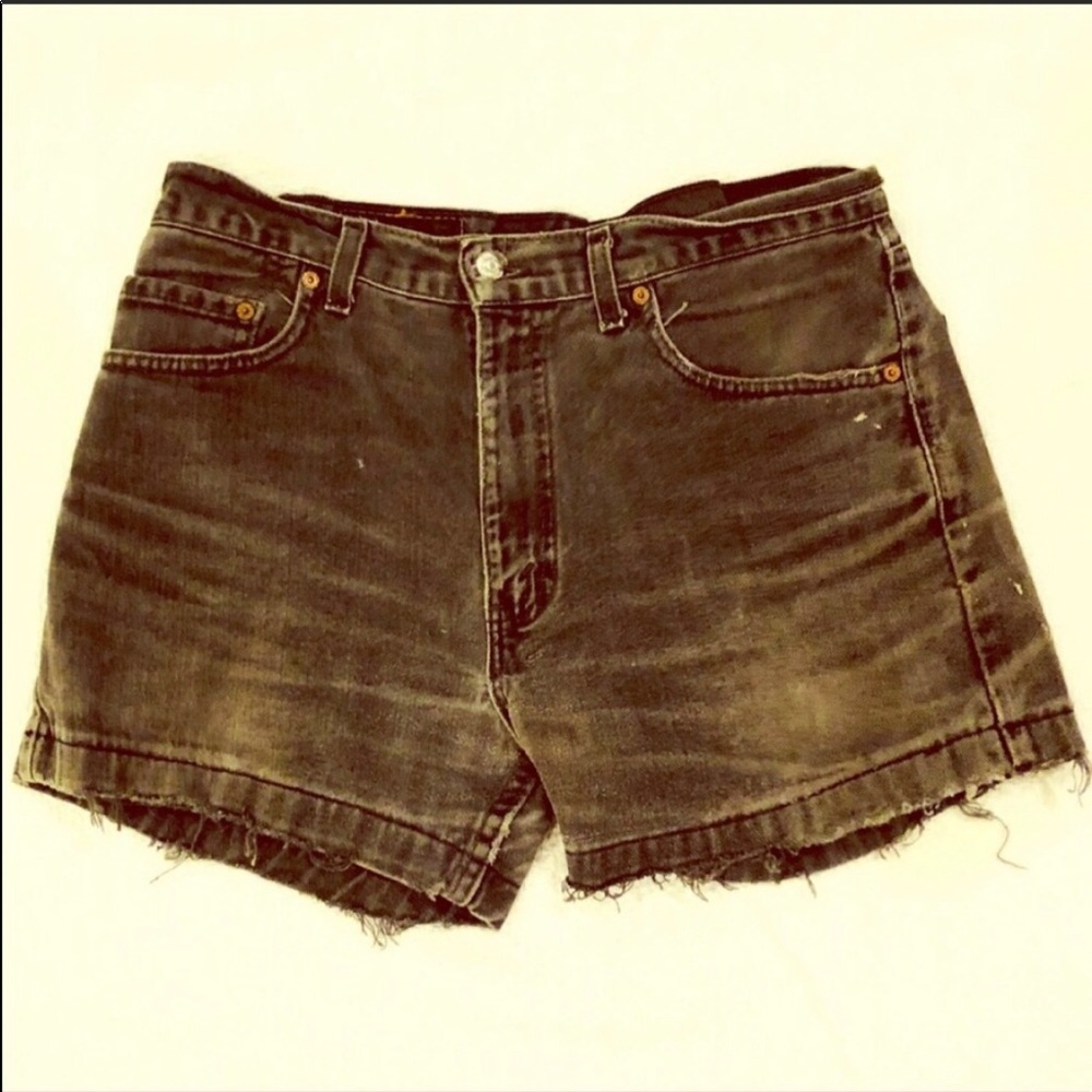 Vintage | LEVI 505 Black Gray Cutoff Shorts